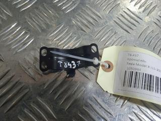 кронштейн (крепление) Tesla Model X 1 поколение 2019, Электро , цвет, 1050964