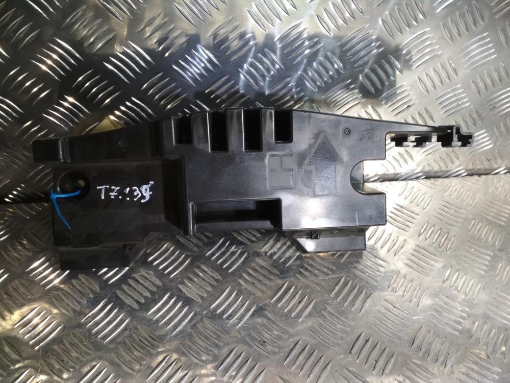 кронштейн (крепление) Tesla Model X 1 поколение 2019, Электро , цвет, 1132786 - фото №1