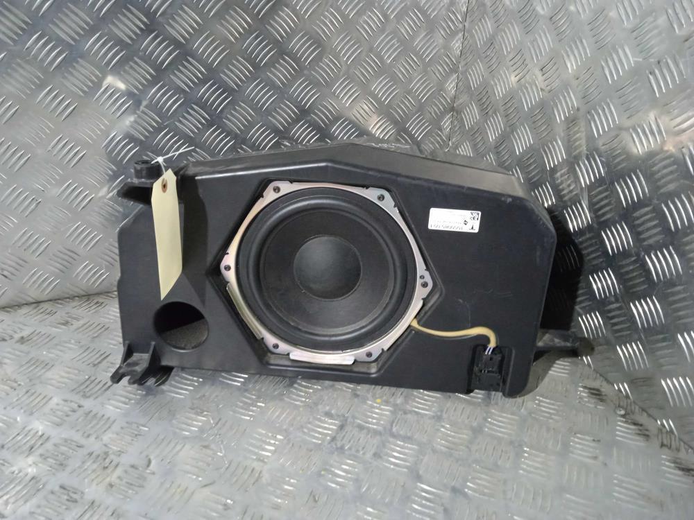 сабвуфер Tesla Model X 1 поколение 2019, Электро , цвет, 1050085 - фото №1