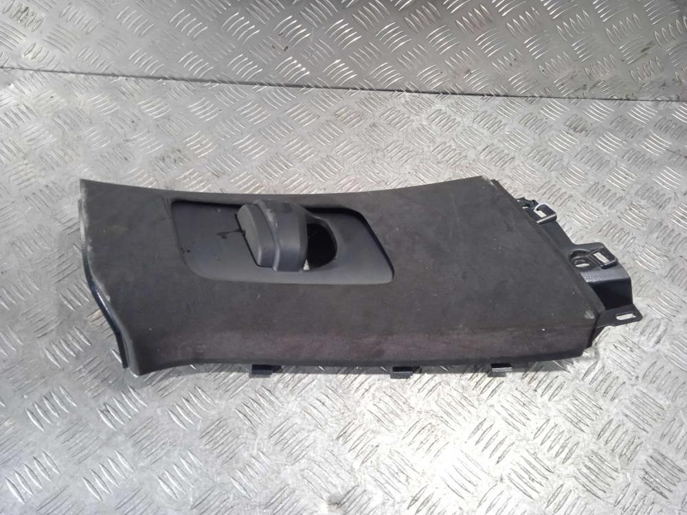 обшивка стойки центральной правой Tesla Model X 1 поколение 2019, Электро , цвет, 1035954 - фото №1