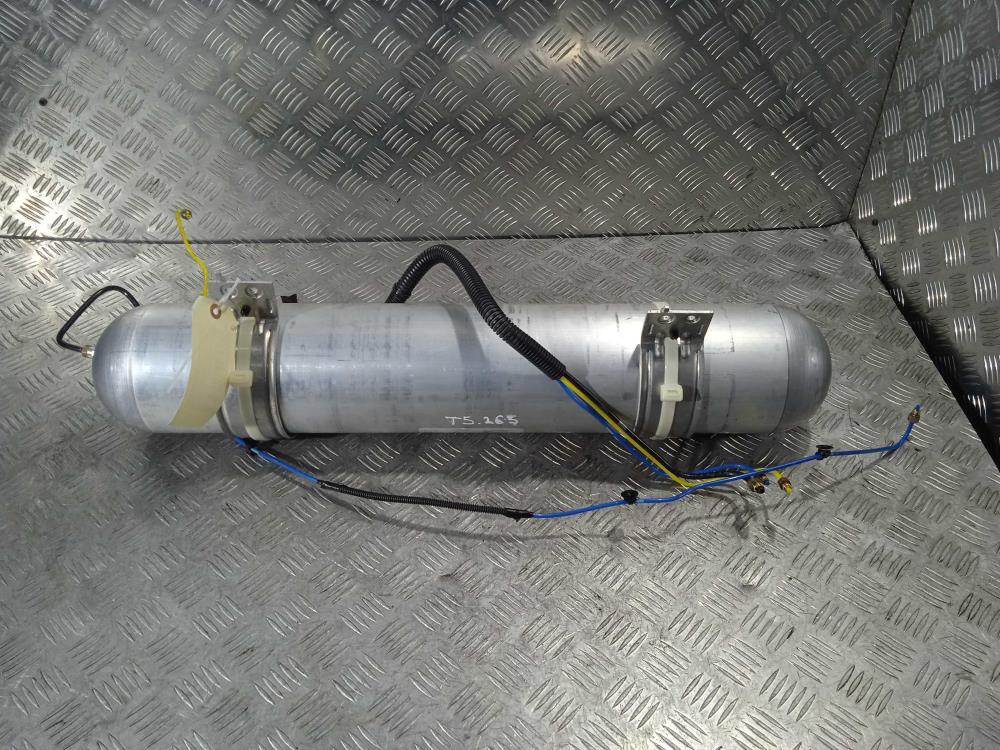 ресивер пневмоподвески Tesla Model X 1 поколение 2019, Электро , цвет, 1027921 - фото №1