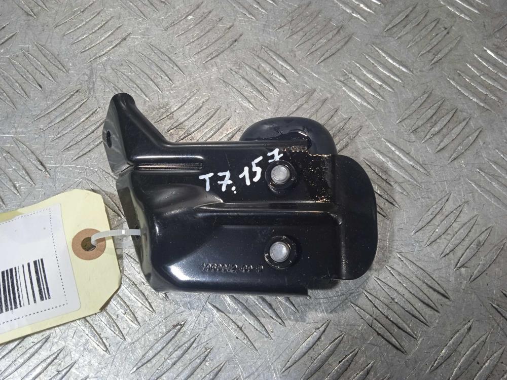 кронштейн (крепление) Tesla Model X 1 поколение 2019, Электро , цвет, 1060012 - фото №1