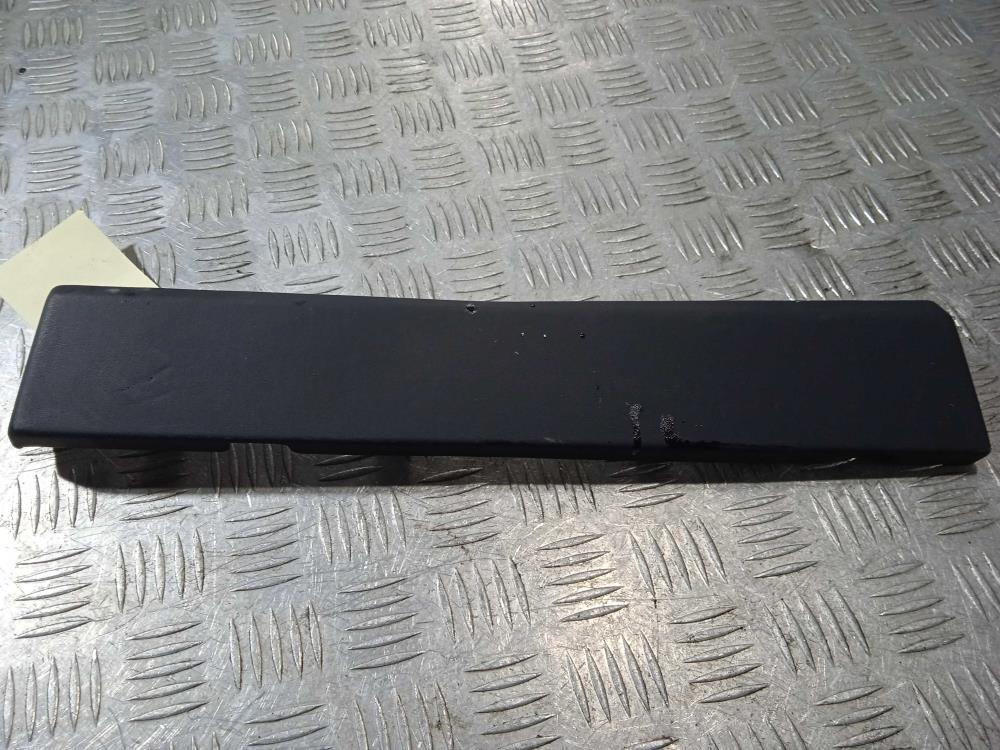 пластик Tesla Model X 1 поколение 2019, Электро , цвет, 1002301 - фото №1