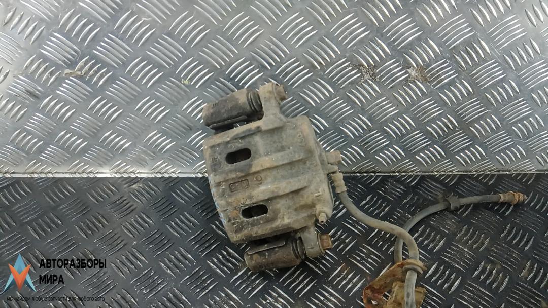 суппорт передний левый Citroen C-Crosser 1 поколение 2007, 2.2 л., D HDi, дизель, МКПП, внедорожник 5 дв. - фото №1