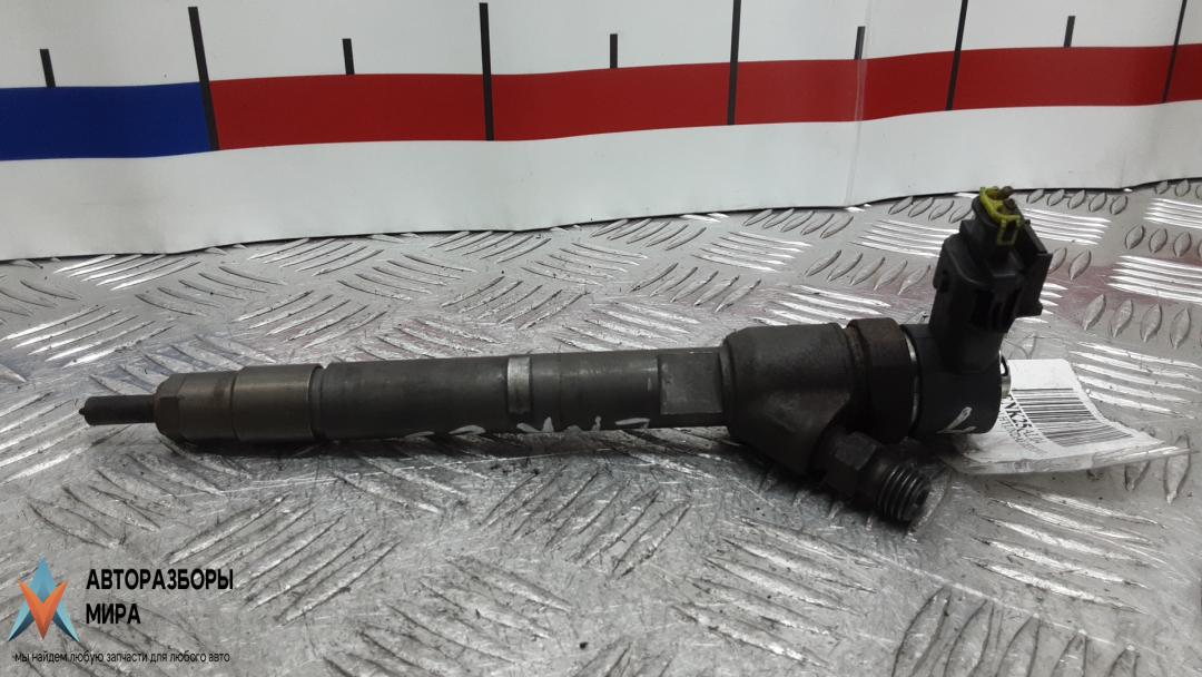 форсунка Hyundai ix35 1 поколение 2010, 2.0 л., дизель, МКПП, внедорожник 5 дв., 0445110374 - фото №1