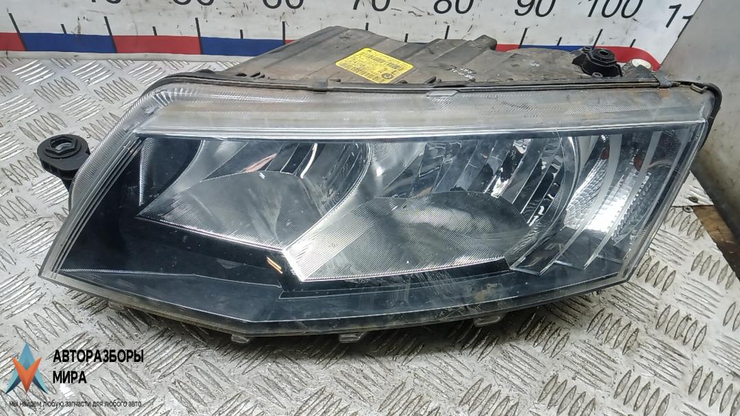 фара левая Skoda Octavia 3 поколение (A7) 2013, 1.2 л., бензин, МКПП, хетчбэк 5 дв., 5E2941017 - фото №1