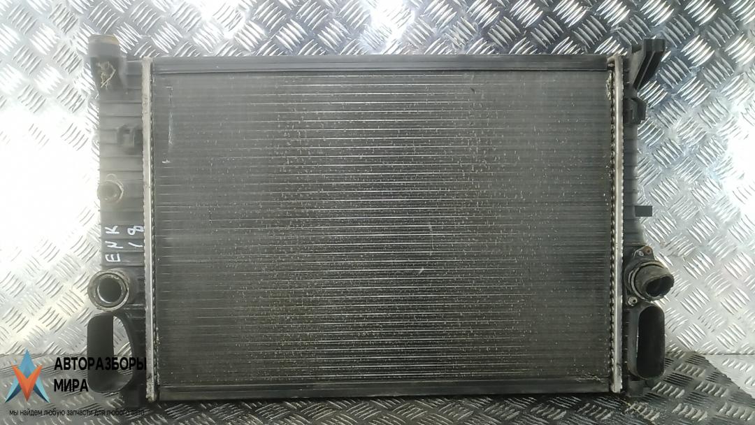 радиатор охлаждения Mercedes-Benz E-Класс W211/S211 2004, 2.7 л., D E270 CDI, дизель, МКПП, седан - фото №1