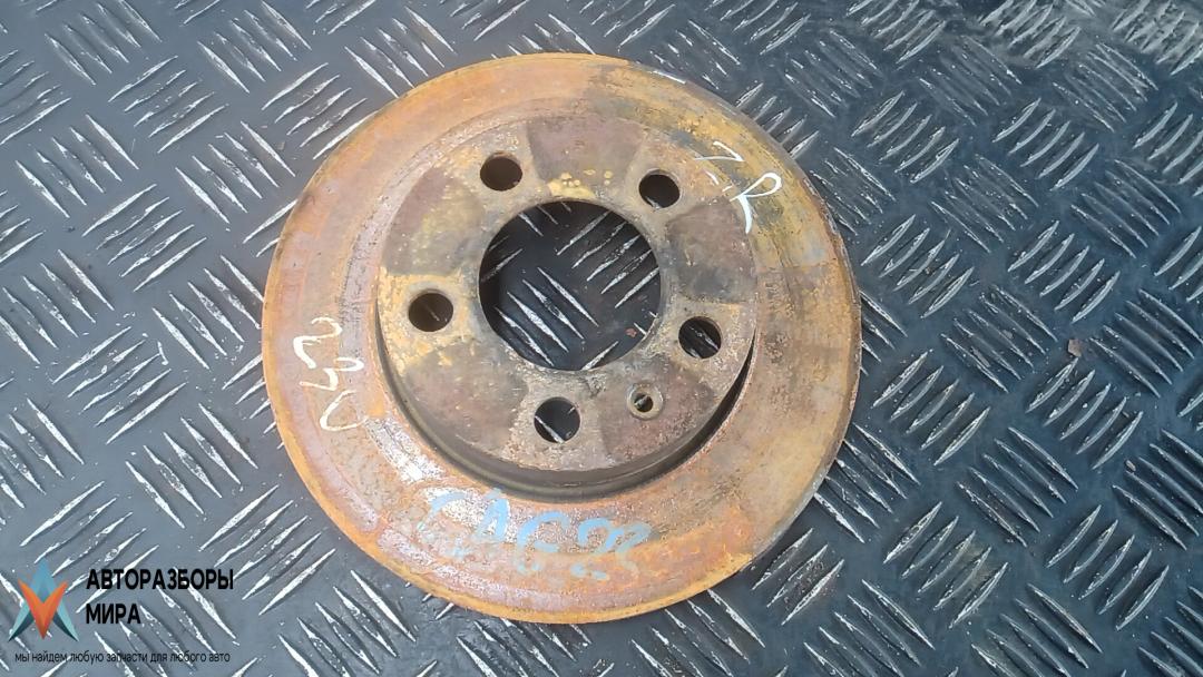 диск тормозной задний Skoda Rapid 1 поколение 2013, 1.6 л., дизель, МКПП, хетчбэк 5 дв., 1J0615601P - фото №1