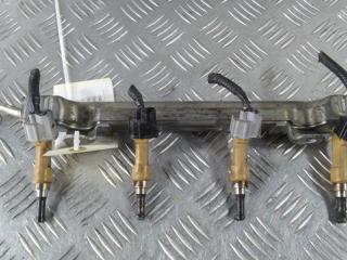 топливная рампа Toyota Voxy 2 поколение 2008, цвет