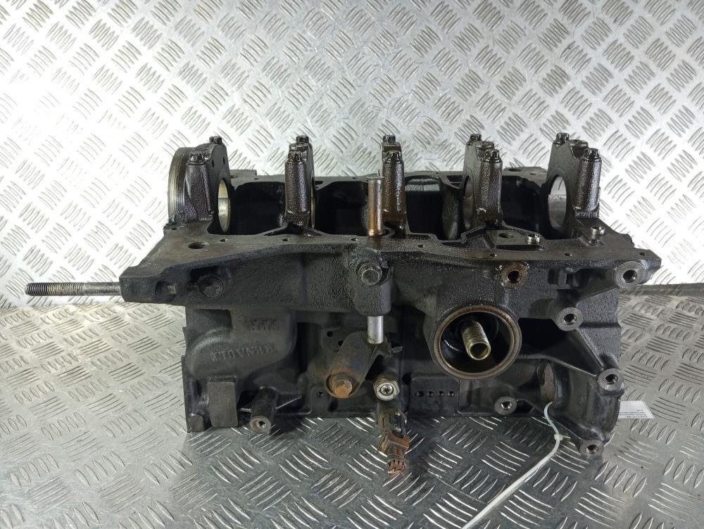 блок цилиндров Renault Modus 1 поколение 2005, цвет - фото №1