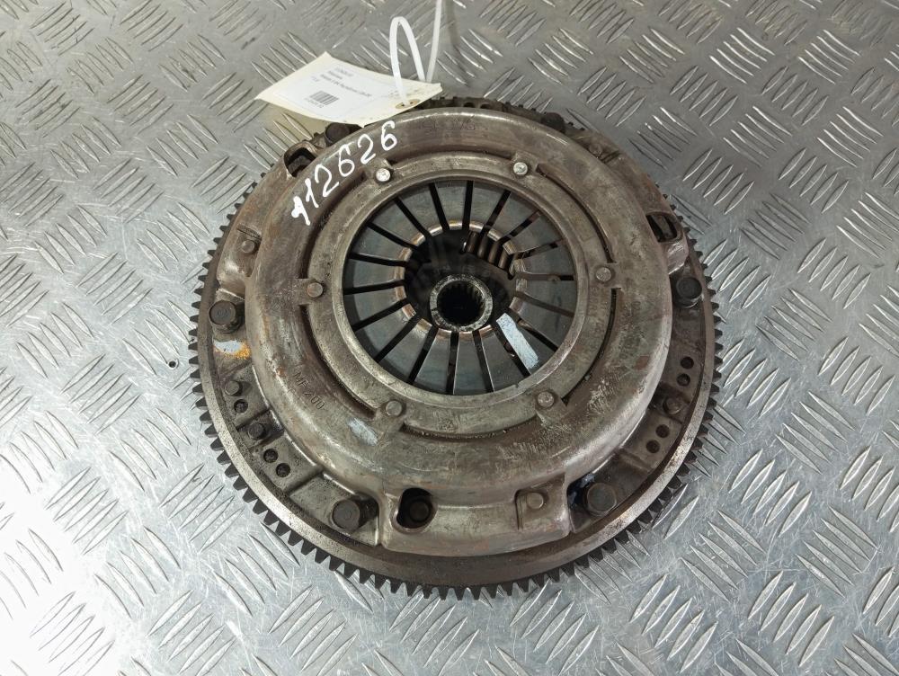 маховик Mazda 3 BL 2008, цвет - фото №1