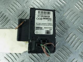 замок зажигания Renault Megane 2 поколение [рестайлинг] 2007, цвет, 8200125077