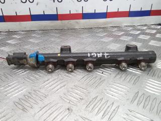 топливная рампа Citroen C4 Grand Picasso 2 поколение 2014, 1.6 л., дизель, МКПП, минивэн