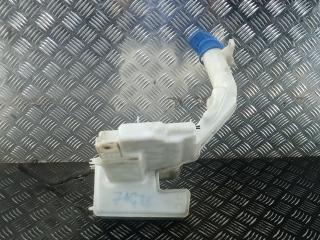 бачок омывателя Volkswagen Passat B7 2013, 2.0 л., дизель, МКПП, седан, 3AA955453G