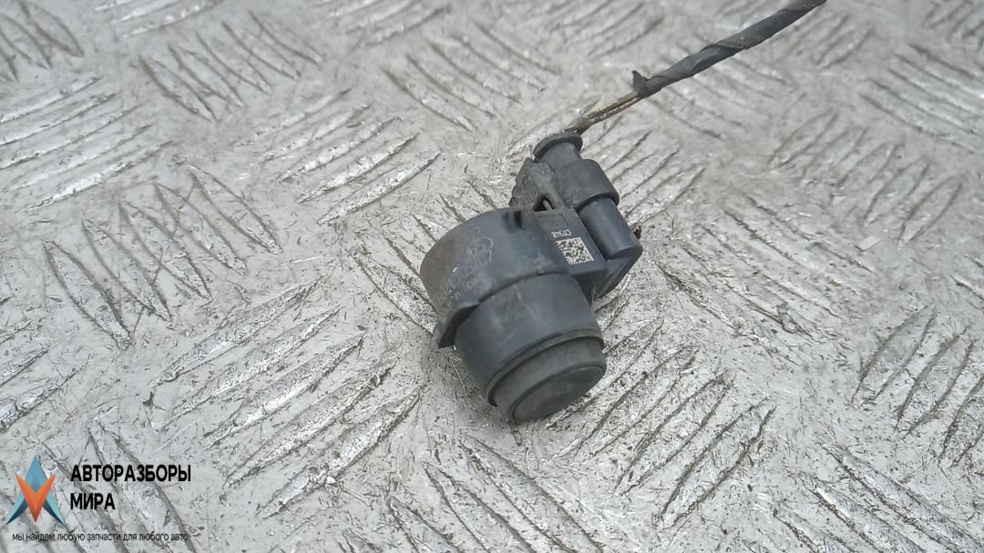 парктроник задний BMW 1 серия E81/E82/E87/E88 2006, 2.0 л., 120d, дизель, МКПП, хетчбэк 5 дв. - фото №1