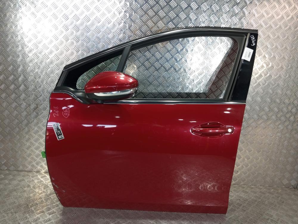 дверь передняя левая Peugeot 208 1 поколение 2013, цвет - фото №1