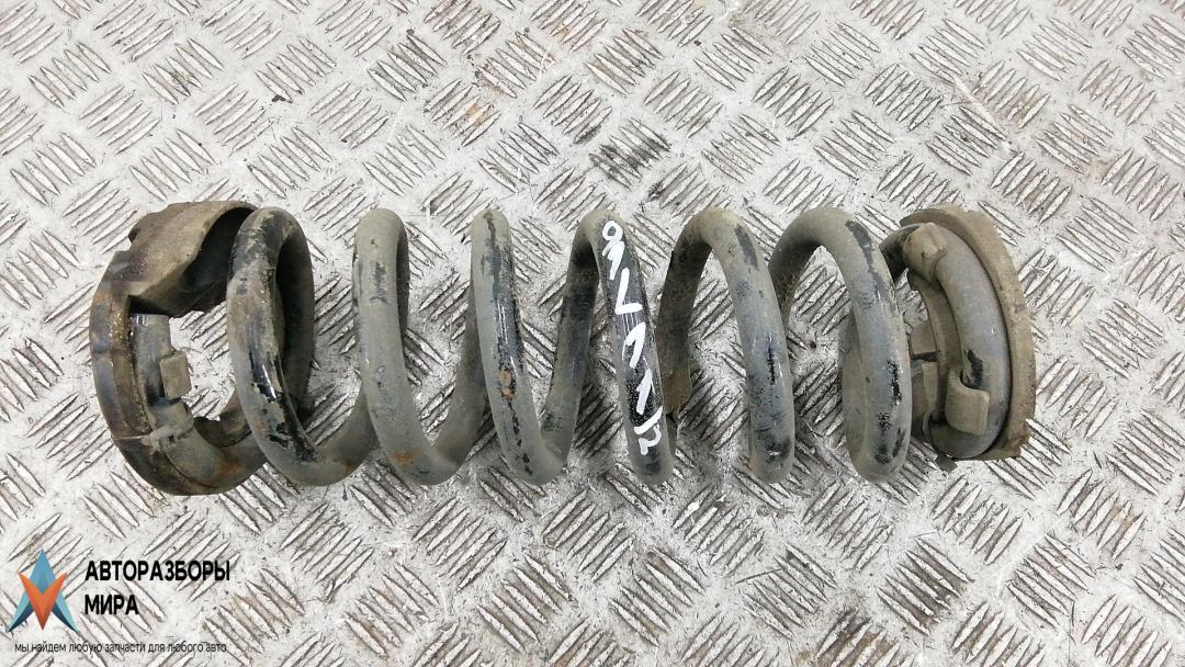 пружина задняя Land Rover Discovery Sport 1 поколение 2016, 2.0 л., дизель, АКПП, внедорожник 5 дв. - фото №1