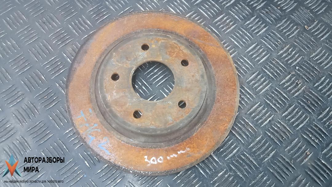 диск тормозной задний Chrysler Voyager 5 поколение 2008, 2.8 л., дизель, АКПП, минивэн - фото №1