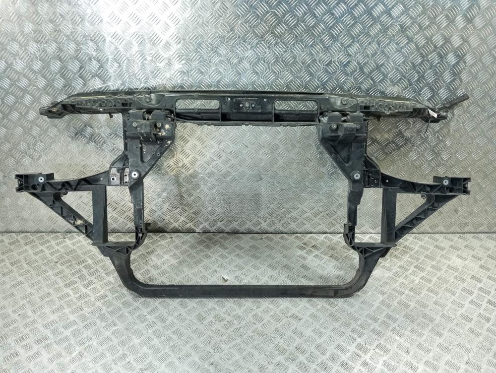 Передняя панель крепления облицовки (телевизор) BMW X3 E83 2005, цвет, 3330911 - фото №1