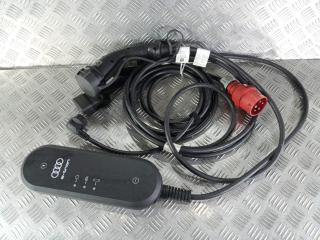 Зарядное устройство (кабель зарядный) Audi Q3 F3 2023, цвет, 7PP971678BH