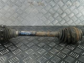 полуось передняя левая (приводной вал, ШРУС) Volkswagen Passat B6 2006, 1.6 л., бензин, МКПП, седан