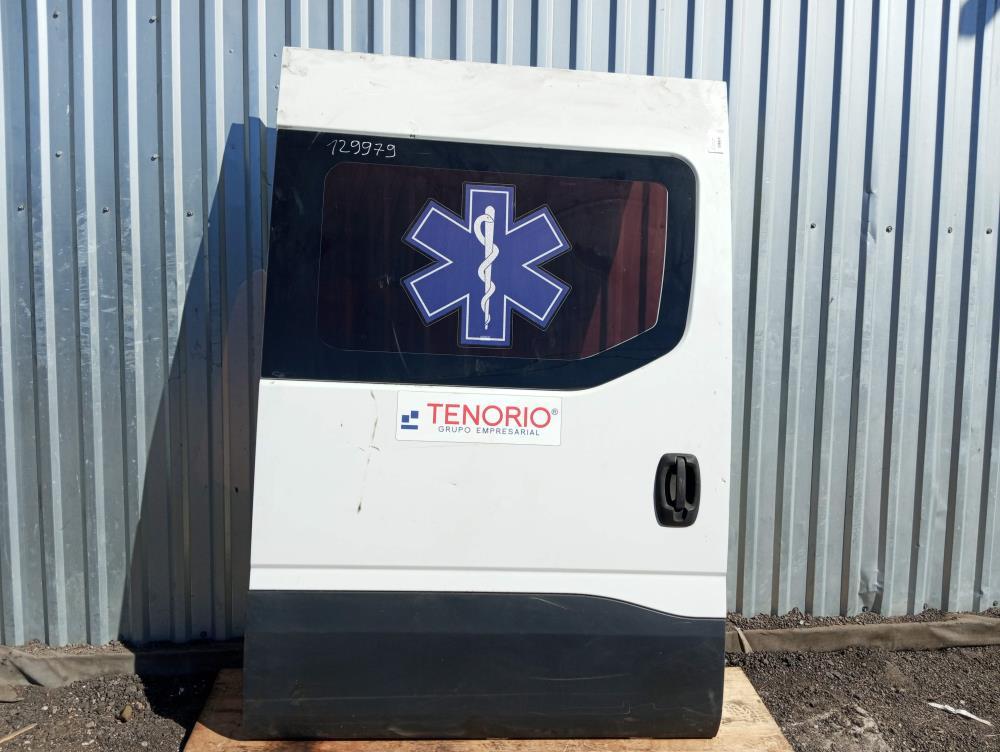 дверь сдвижная IVECO Daily 6 поколение 2017, цвет - фото №1