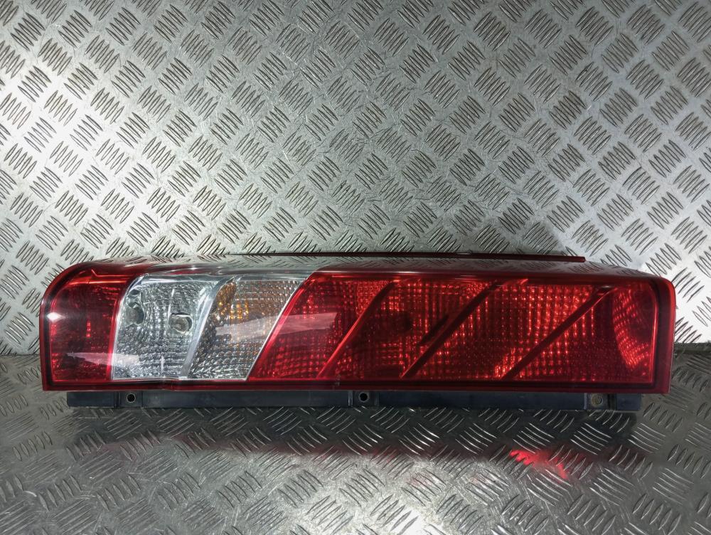 фонарь задний левый IVECO Daily 6 поколение 2017, цвет, 5801523220 - фото №1
