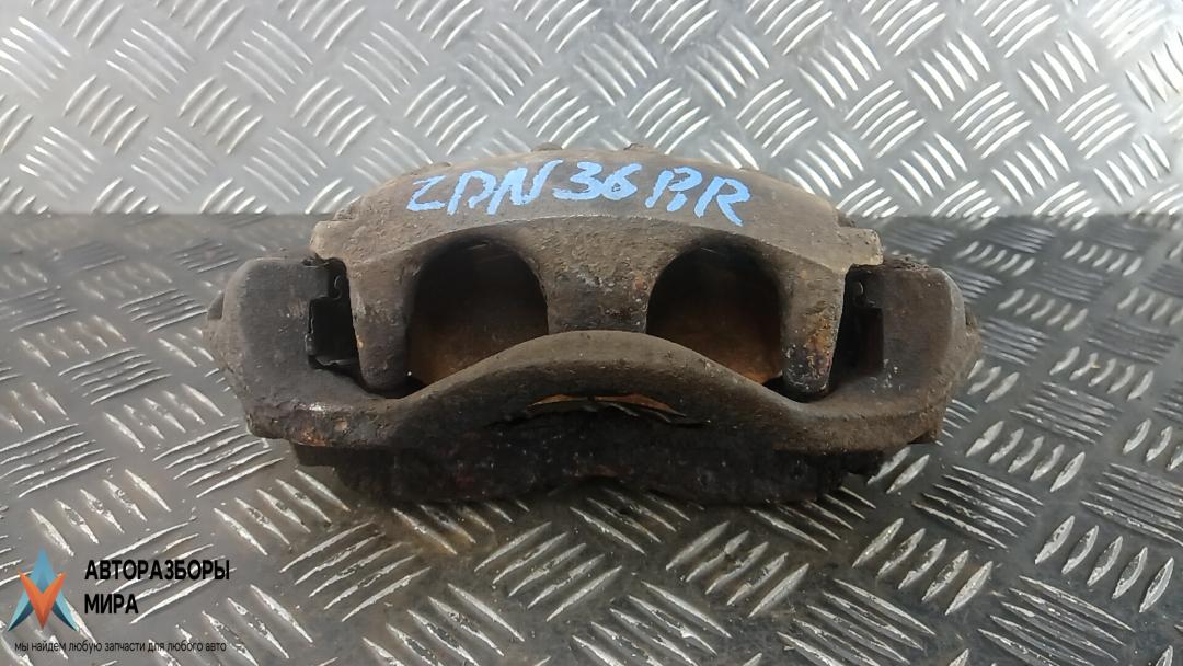 суппорт передний правый Mercedes-Benz Sprinter 2 поколение (W906) 2011, 2.2 л., CDI 213/313/413, дизель, МКПП, микроавтобус - фото №1