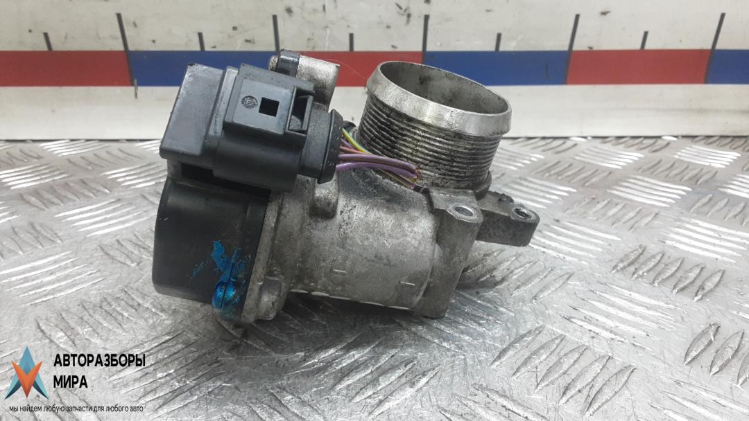 заслонка дроссельная Skoda Rapid 1 поколение 2015, 1.6 л., дизель, МКПП, хетчбэк 5 дв., 03L128063L - фото №1