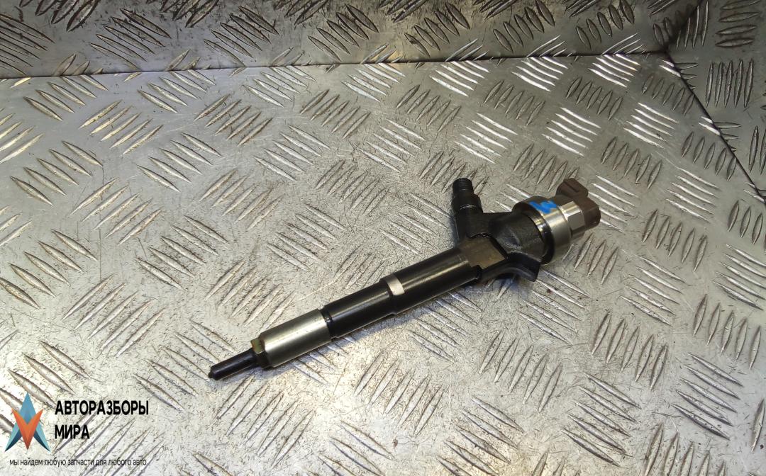 форсунка Opel Meriva 2 поколение (B) 2011, 1.7 л., дизель, МКПП, хетчбэк 5 дв., 55567729 - фото №1