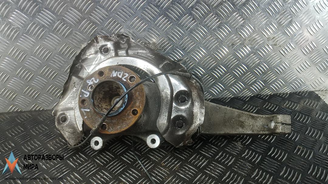 ступица передняя левая BMW 5 серия F07/F10/F11 2011, 2.0 л., 520d, дизель, АКПП, седан - фото №1