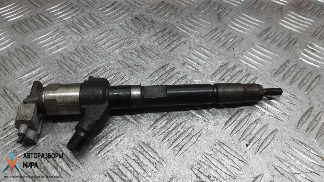 форсунка Mitsubishi Outlander 3 поколение 2013, 2.3 л., дизель, МКПП, внедорожник 5 дв., 1465A323 - фото №1