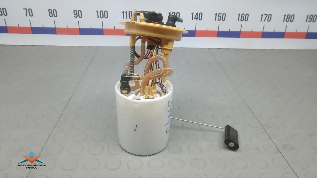 насос топливный Skoda Octavia 3 поколение (A7) 2013, 2.0 л., дизель, АКПП, хетчбэк 5 дв., 5Q0919050P, 5Q0919673E - фото №1