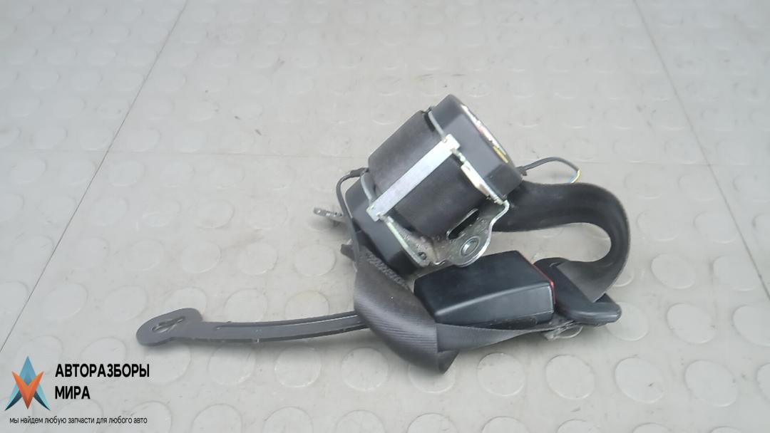 ремень безопасности Skoda Octavia 3 поколение (A7) 2013, 2.0 л., дизель, АКПП, хетчбэк 5 дв., 5E5857447B - фото №1