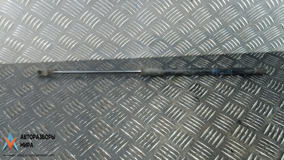 амортизатор крышки багажника (3-5 двери) Opel Astra K 2016, 1.6 л., дизель, МКПП, хетчбэк 5 дв., 39021480 - фото №1