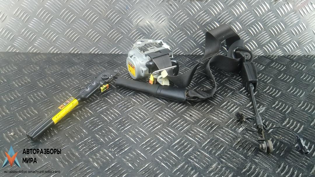 ремень безопасности Opel Astra K 2016, 1.6 л., дизель, МКПП, хетчбэк 5 дв., 39028383, 39045683 - фото №1