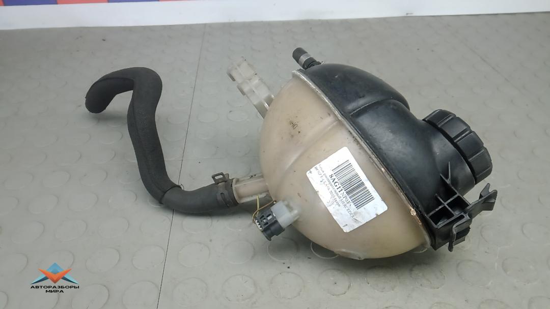 бачок расширительный Mercedes-Benz E-Класс W212/S212/C207/A207 2010, 2.2 л., D E220 CDI, дизель, АКПП, седан - фото №1