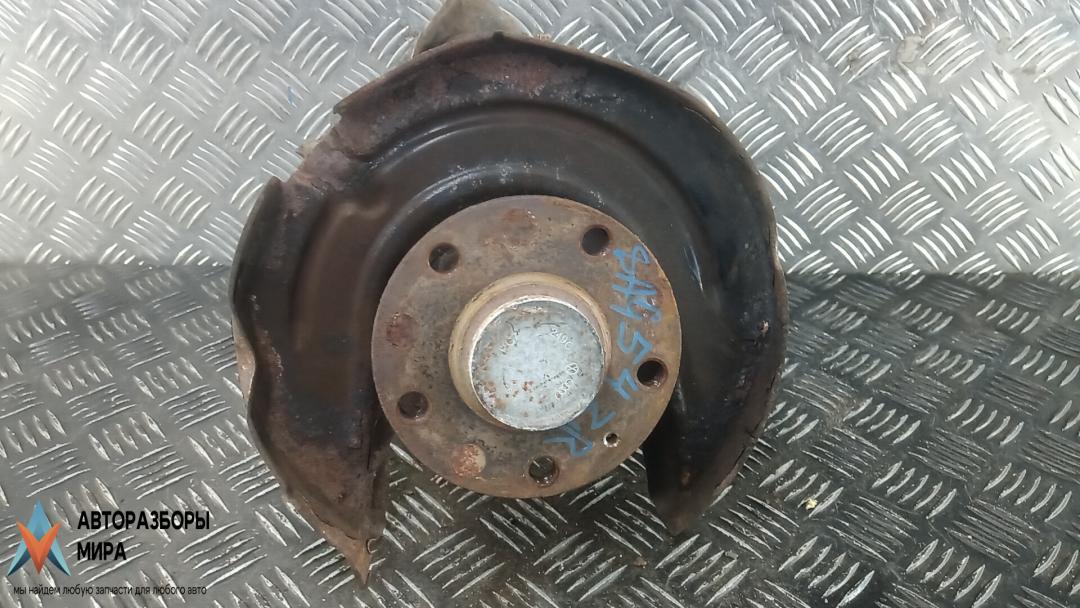 ступица задняя правая Skoda Octavia 3 поколение (A7) 2013, 2.0 л., дизель, АКПП, хетчбэк 5 дв., 8V0598611, 5Q0501117, 8V0598611A - фото №1