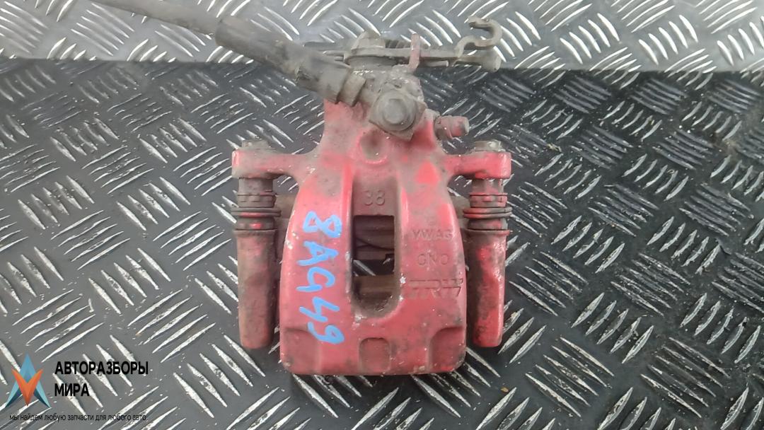 суппорт задний левый Skoda Octavia 3 поколение (A7) 2014, 1.6 л., дизель, МКПП, универсал, 5Q0615424A - фото №1