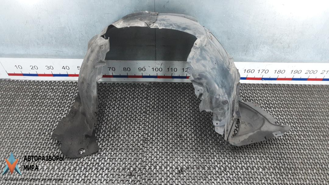 Подкрылок передний левый BMW 5 серия F07/F10/F11 2011, 2.0 л., 520d, дизель, МКПП, седан - фото №1