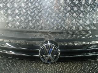 решетка радиатора Volkswagen Sharan 2 поколение 2012, 2.0 л., дизель, АКПП, минивэн, 7N0853651D