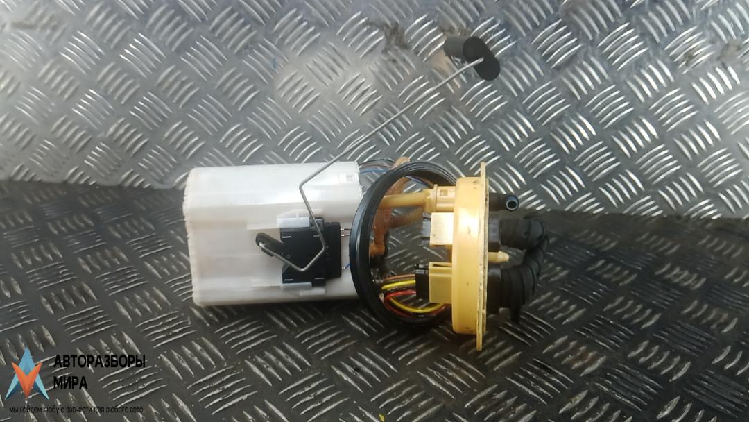 насос топливный Skoda Octavia 3 поколение (A7) 2014, 1.6 л., дизель, МКПП, хетчбэк 5 дв., 5Q0919050P, 5Q0919673E - фото №1