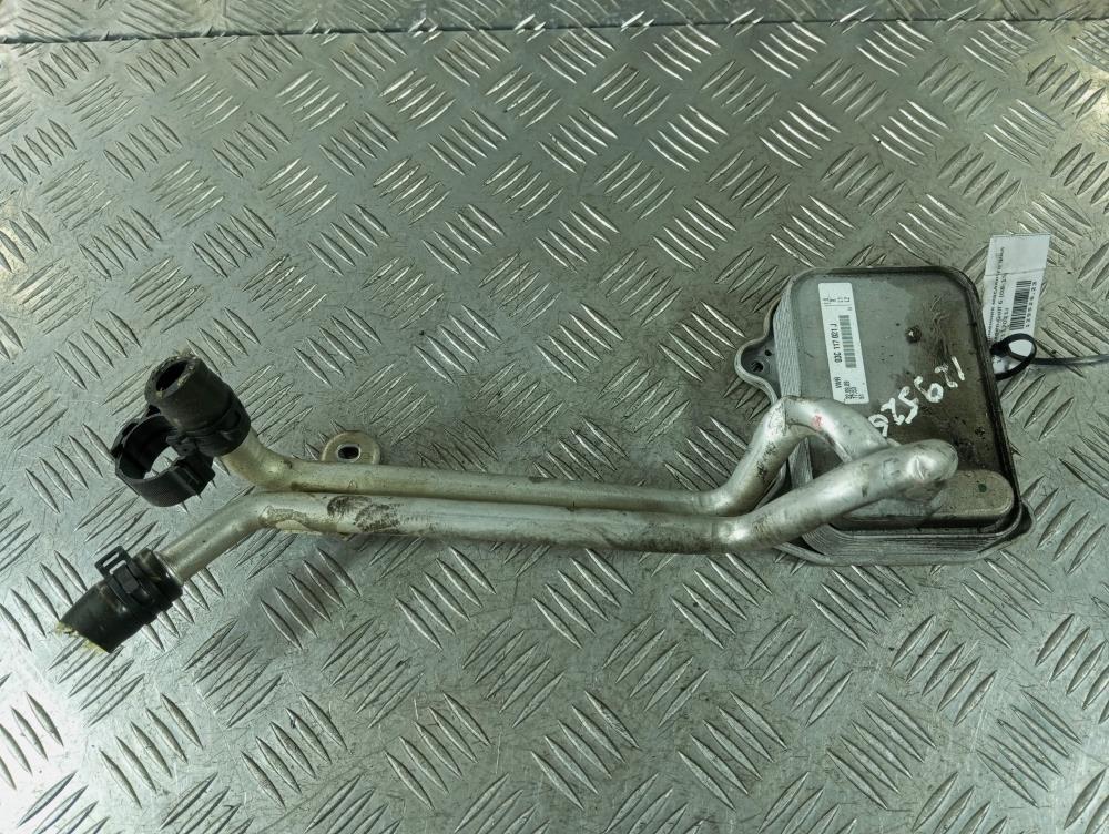 теплообменник масляного фильтра Volkswagen Golf 7 поколение 2012, цвет, 03C117021J - фото №1