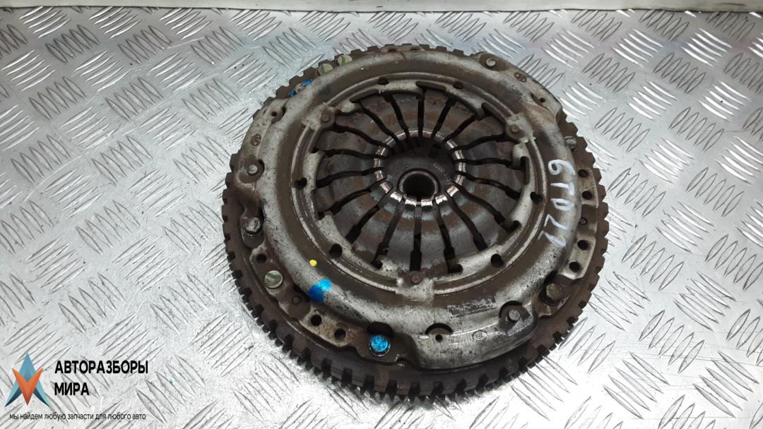 маховик Renault Megane 3 поколение 2009, 1.5 л., дизель, МКПП, универсал - фото №1