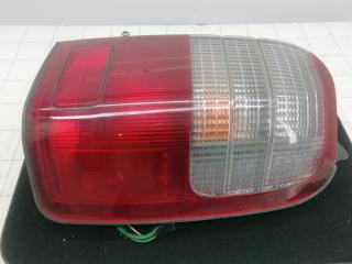 фонарь задний правый Toyota Hilux 6 поколение 1997, 3.0 л., дизель, АКПП, внедорожник 5 дв., 8155035070