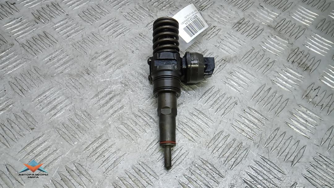 форсунка Volkswagen Passat B6 2005, 1.9 л., дизель, МКПП, седан, 073AG, 0414720215, PDB016 - фото №1