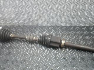 полуось передняя правая (приводной вал, ШРУС) Nissan Juke YF15 [рестайлинг] 2013, 1.5 л., дизель, МКПП, хетчбэк 5 дв., 391001KC0A