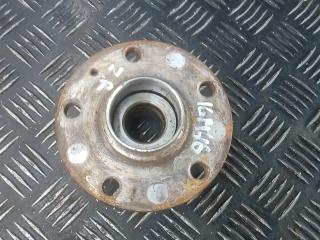 ступица задняя правая Skoda Octavia 3 поколение (A7) 2016, 1.6 л., дизель, МКПП, хетчбэк 5 дв., 8V0598611