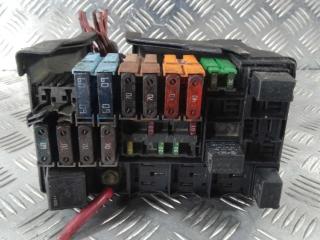 блок предохранителей Renault Laguna 2 поколение 2004, Дизель 1.9, цвет, 8200003059