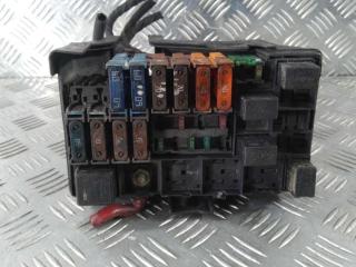 блок предохранителей Renault Laguna 2 поколение 2004, цвет, 8200166291